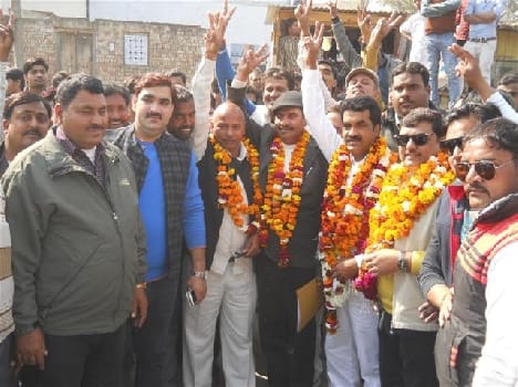 Sikandrarau and fixed elected unopposed in Hsayn
